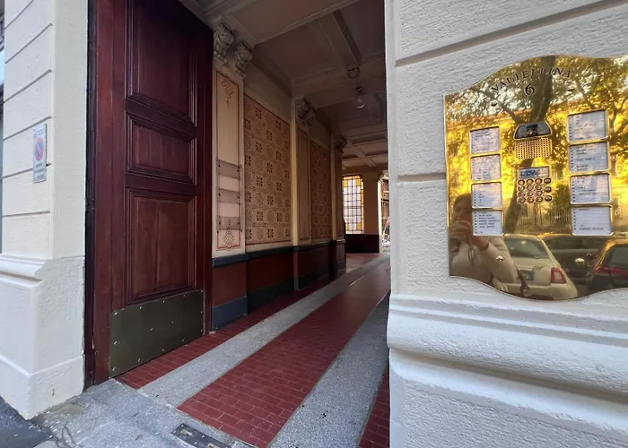 Kibilu - Via Valtellina - Quartiere Isola - Stazione Garibaldi - Monumentale - Vicinanze Brera